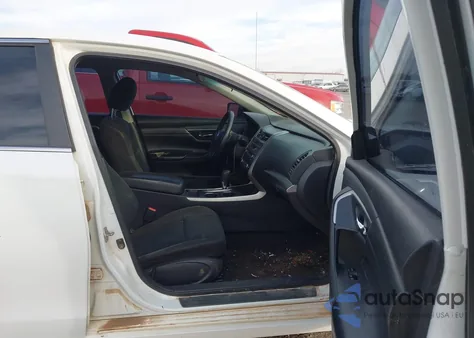 2015 Nissan Altima 2.5 S from USA, damaged, VIN 1N4AL3AP5FC252915